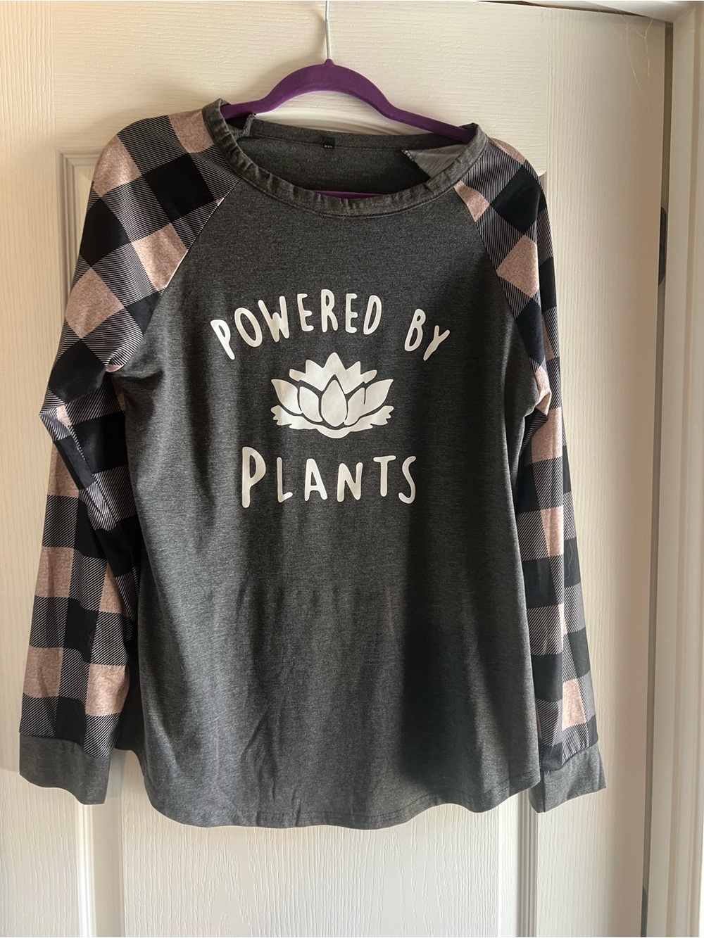 Vegetarian saying Long sleeve vegan/veg t shirt soft cotton